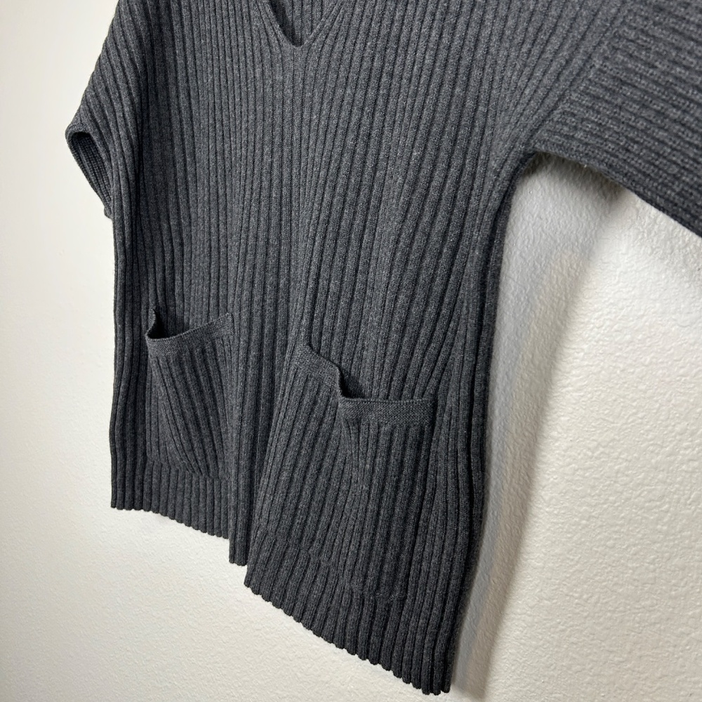 Lafayette 148 size XL short sleeve v-neck sweater 100% wool ribbed gray w pocket - Picture 8 of 11